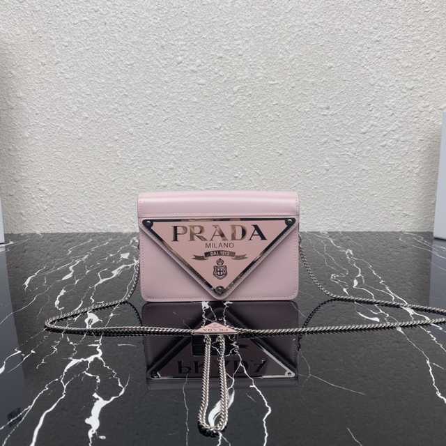 1BH189 Prada 17