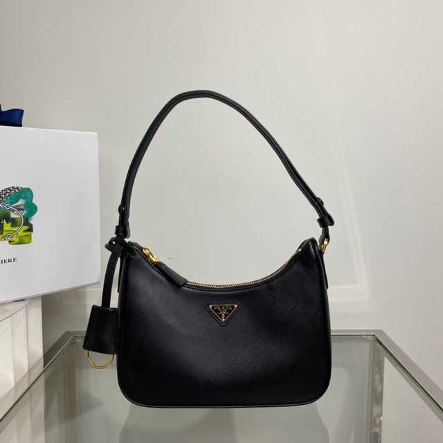 1BC204 Prada 22