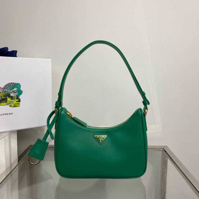 1BC204 Prada 22