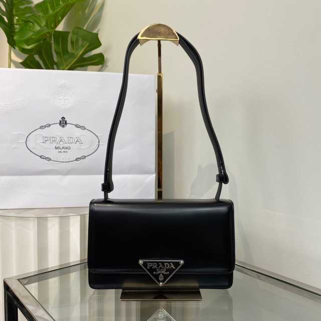 1BD321 Prada 24