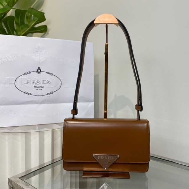 1BD321 Prada 24