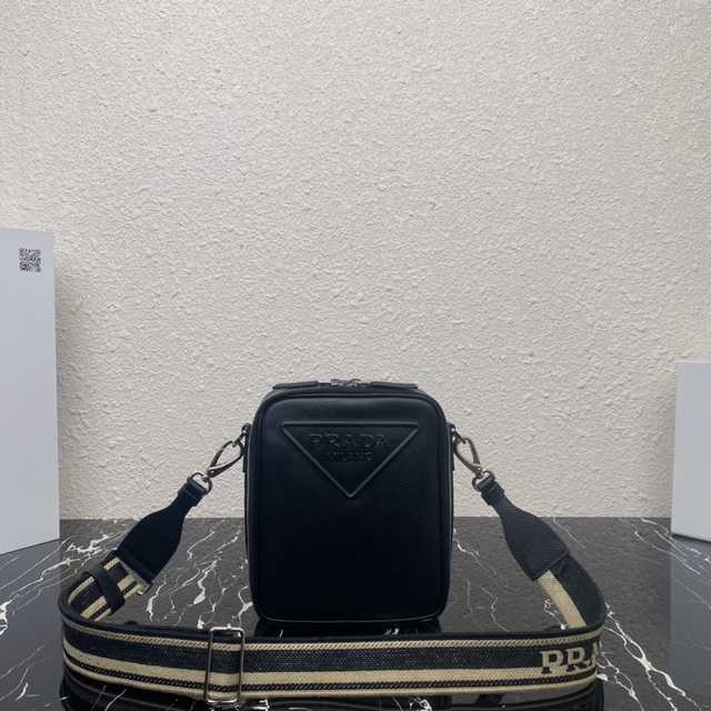 2VH154 Prada 19