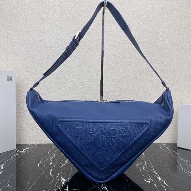 2VY007 Prada 31