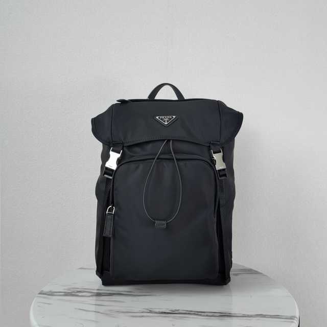 2VZ135 Prada 27