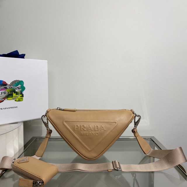 1BH190 Prada 26