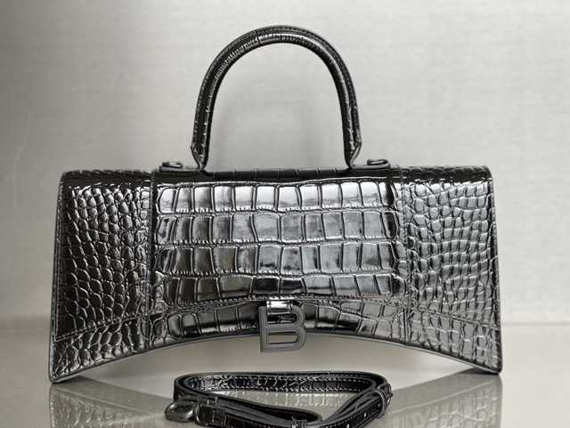 BA137 Hourglass 35