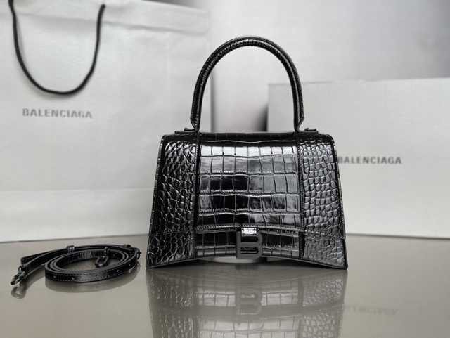 BA127 Hourglass M 27 Alligator texture