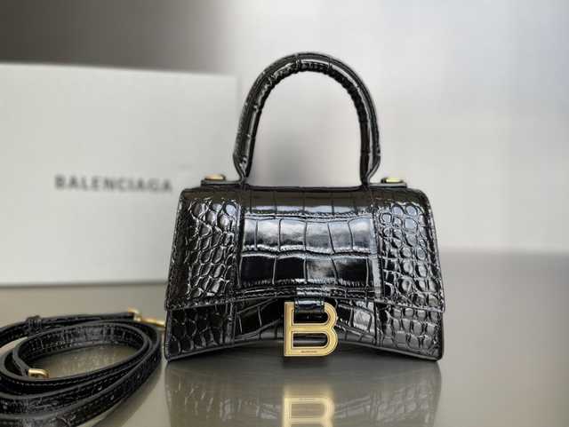 BA127 Hourglass XS 19 Alligator texture