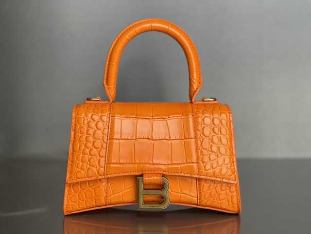 BA127 Hourglass XS 19 Alligator texture