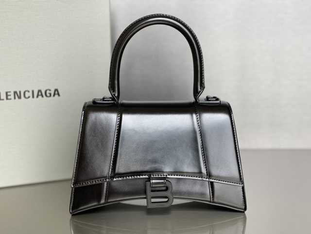 BA127 Hourglass S 23