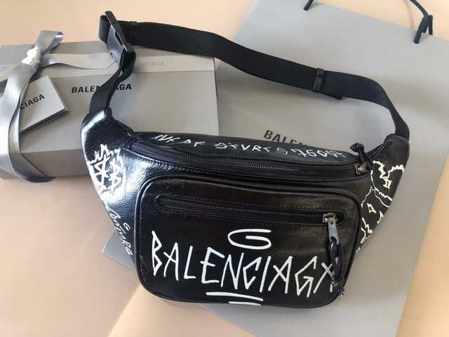 BA402 Waist Bag 37