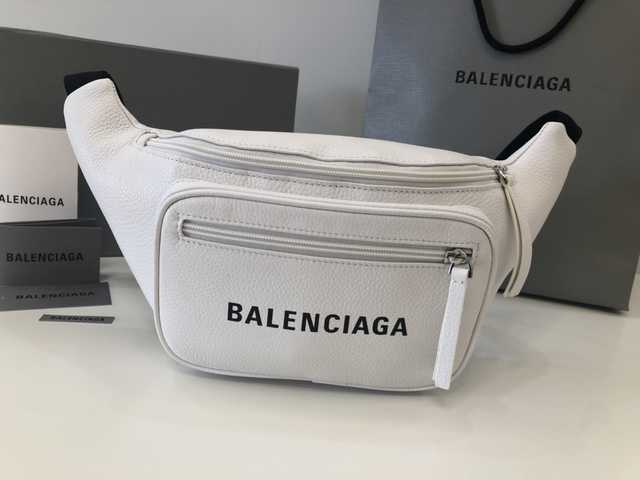 BA402 Waist Bag 25