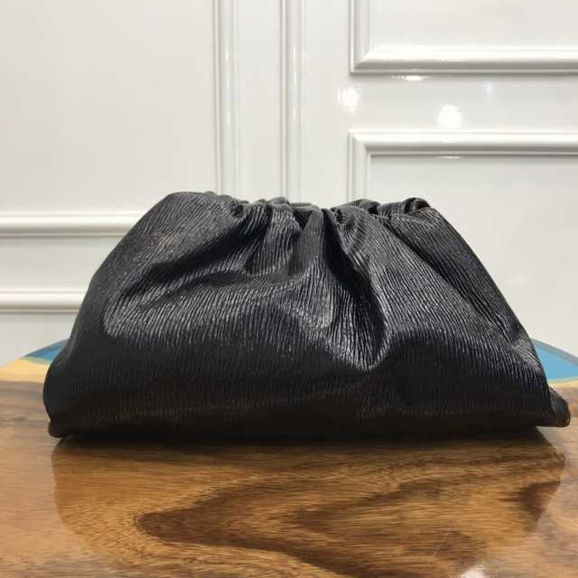 Pouch wv96133 38