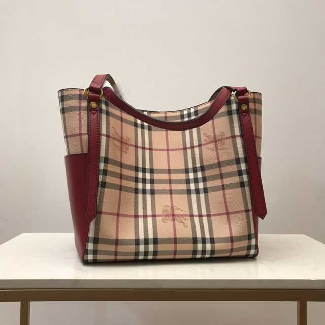Burberry Tote 27