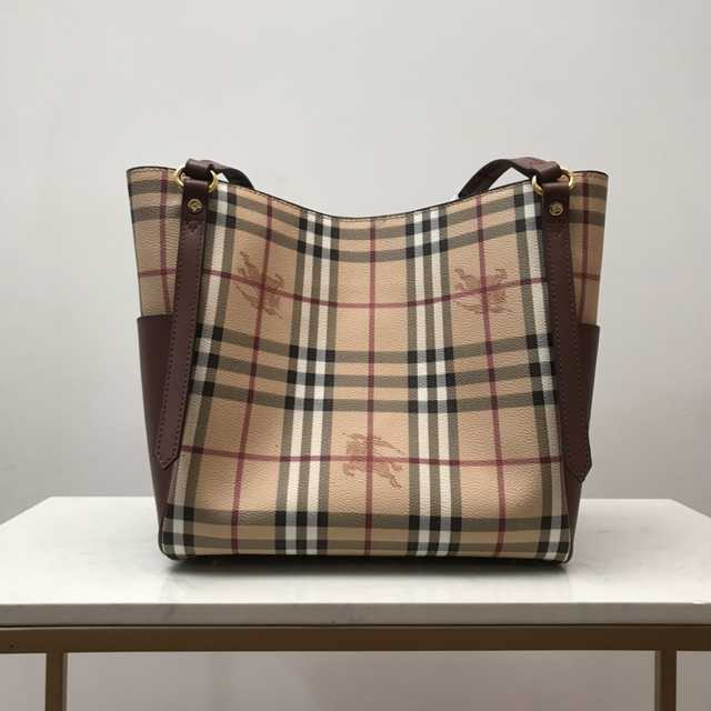 Burberry Tote 27