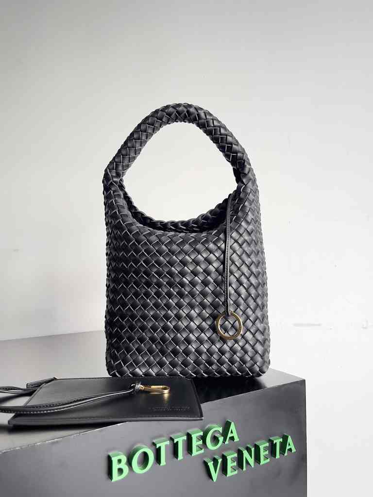 753172 Cabat Bucket 35