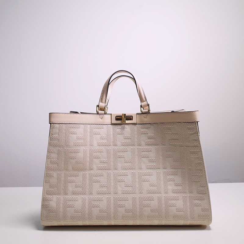 8374 X-Tote 41 2023