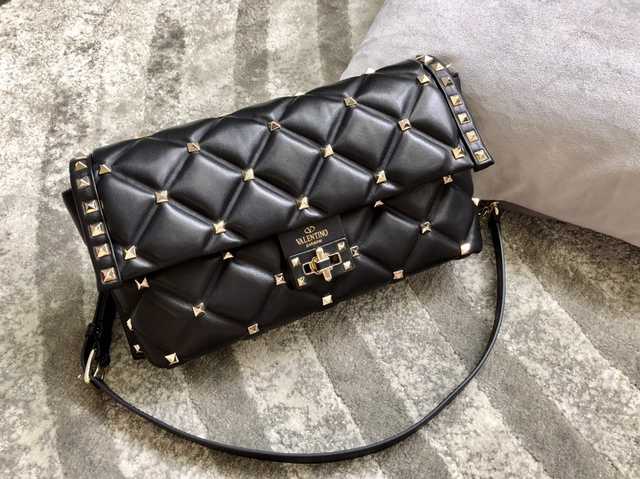 0053 valentino 27