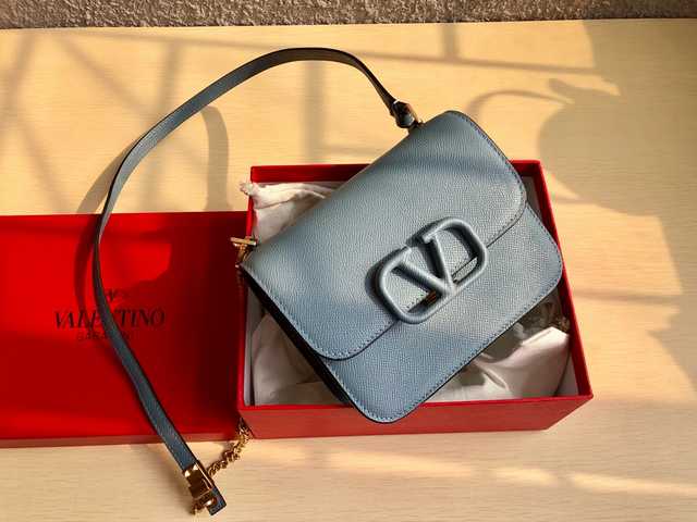 0074s valentino 18 palmprint matte