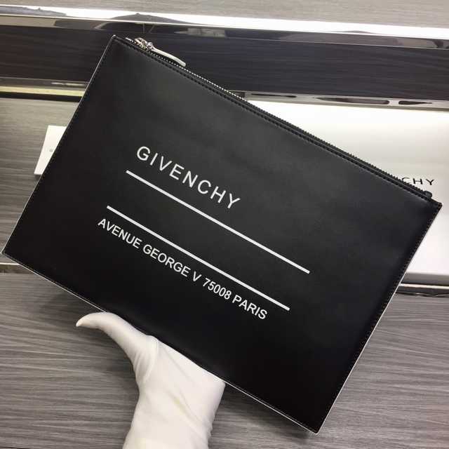 Givenchy Clutch 30