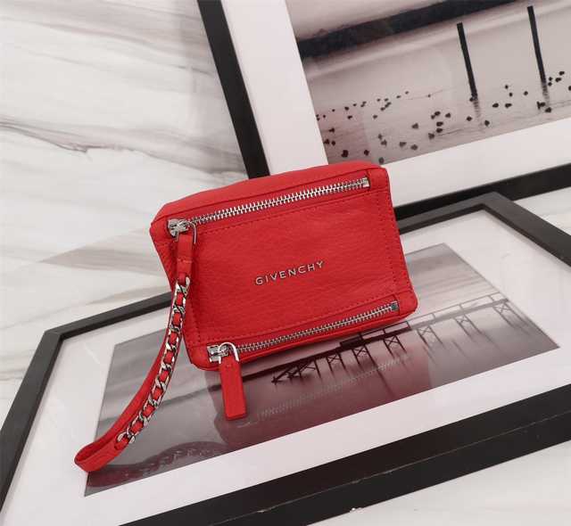 Pandora Cosmetic Bag 17