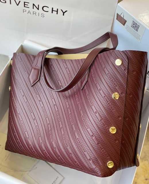 Bond Intaglio Tote 43