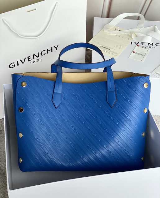 Bond Intaglio Tote 43