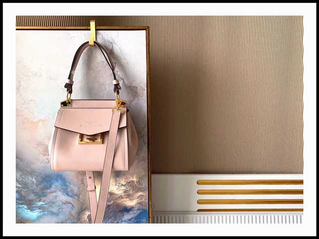 Mystic 27 Calfskin