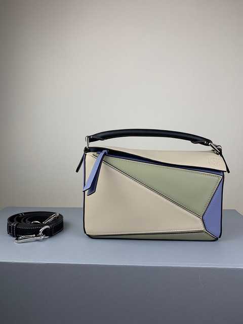 Loewe 24