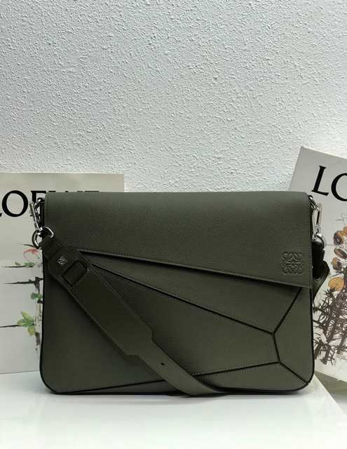 11359 Loewe 36