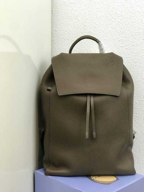 10263 Loewe 40