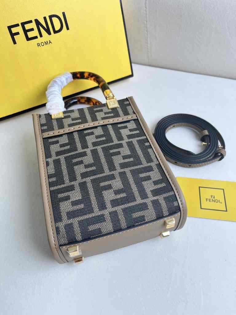 208 Sunshine Tote Mini 18