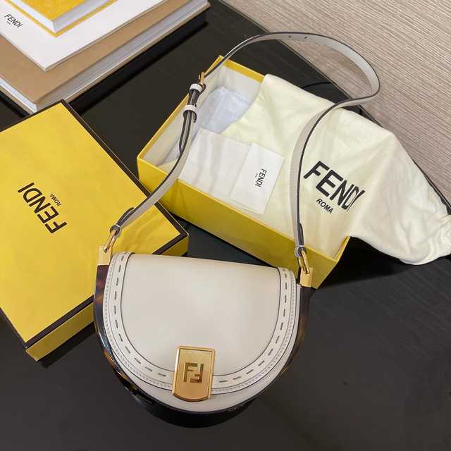 Fendi 21