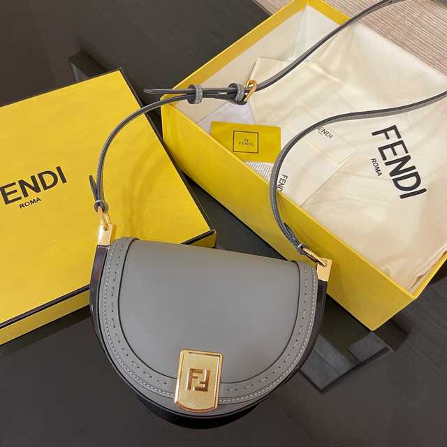 Fendi 21
