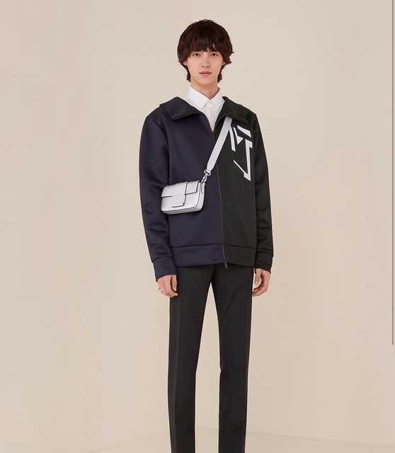 0132 Fendi 19