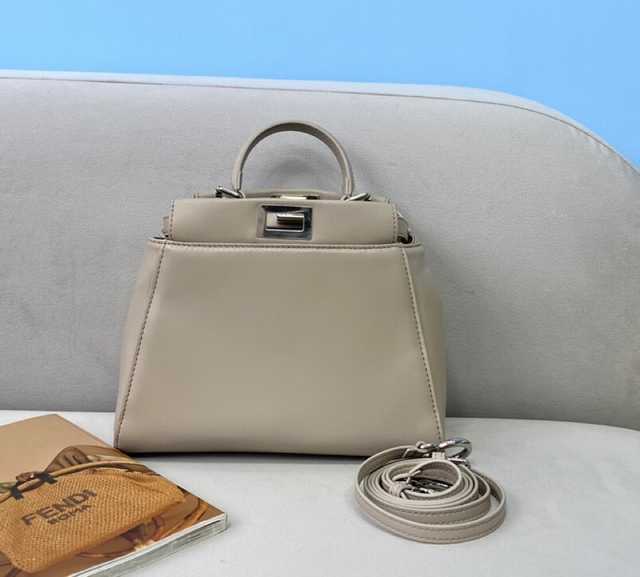 2590 Fendi 23