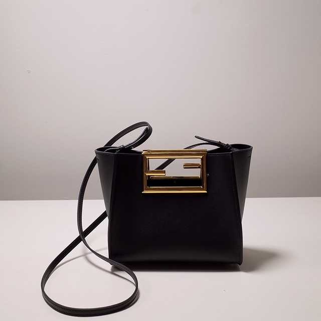 Fendi 20