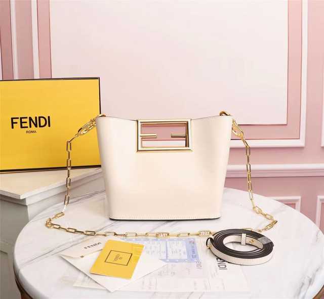 Fendi 20