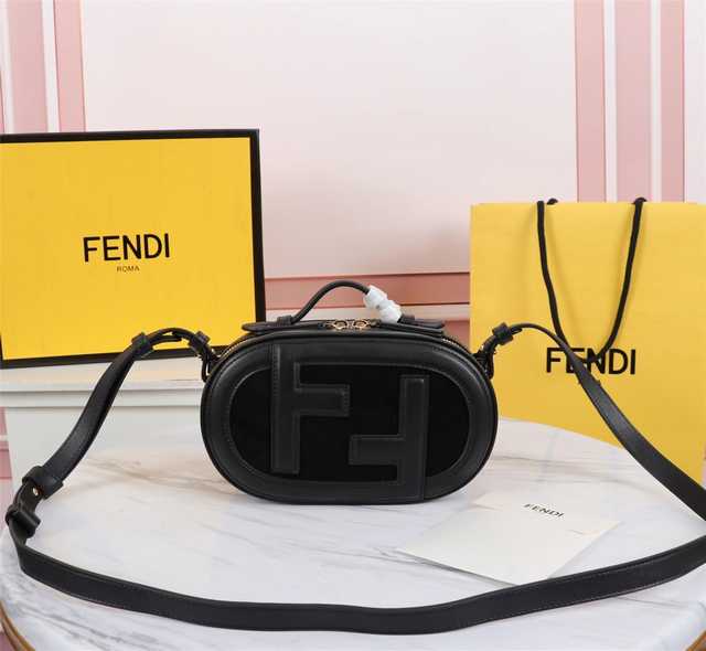 Fendi 21