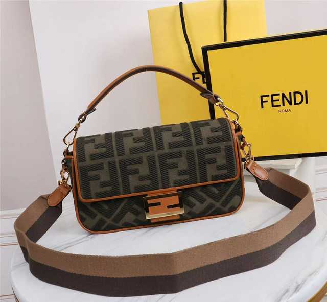 3003 Fendi 27