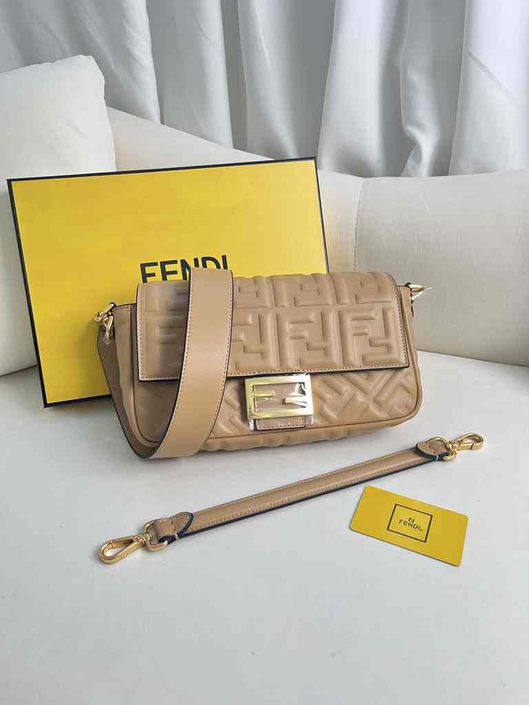 211 Baguette Embossed 27