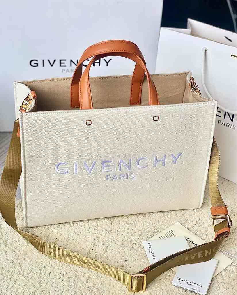 Givenchy Tote Bag 37