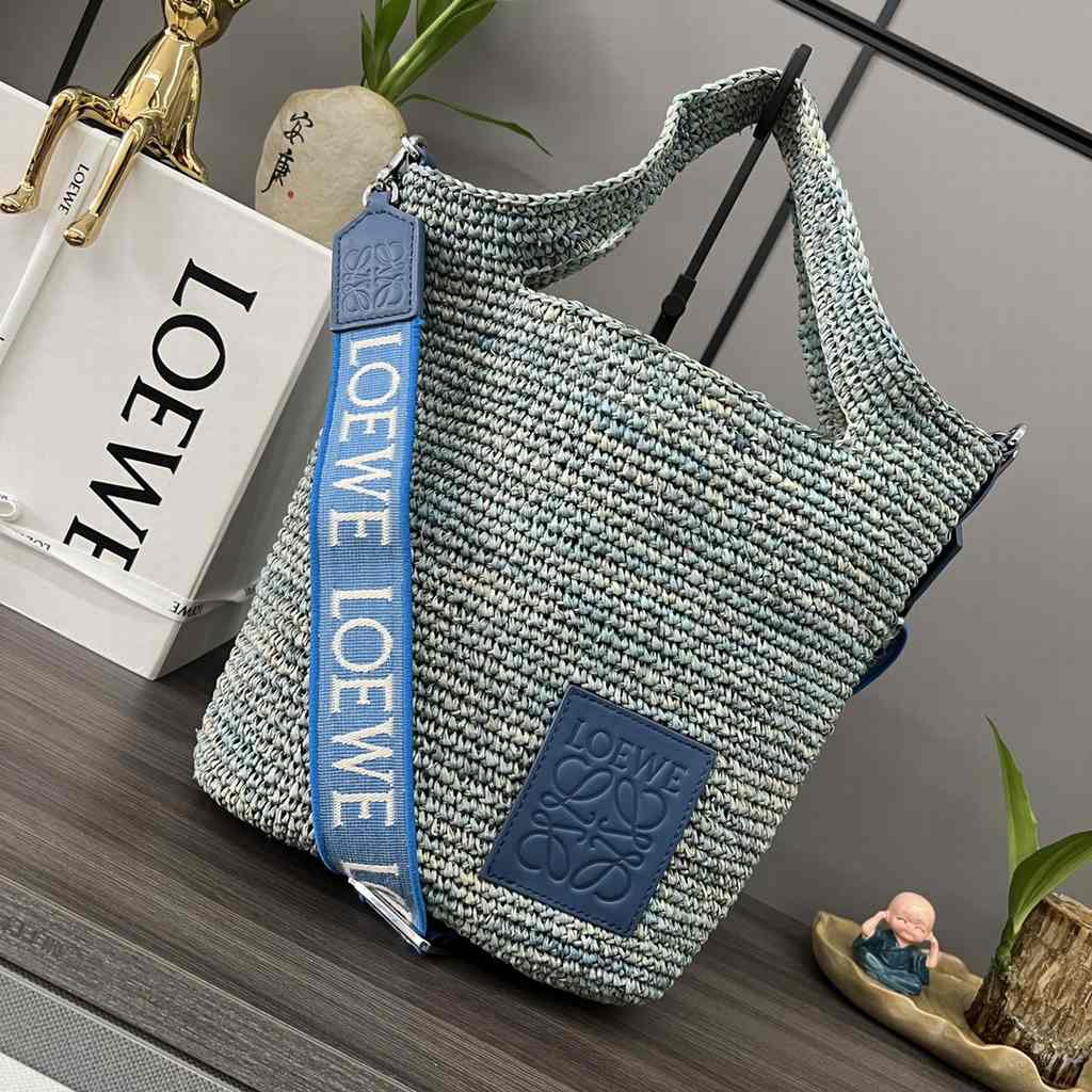 101131 Slit Tote 30