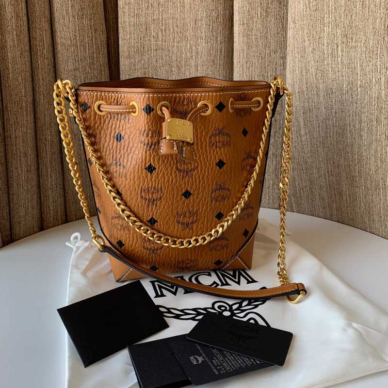 MCM Drawstring 21
