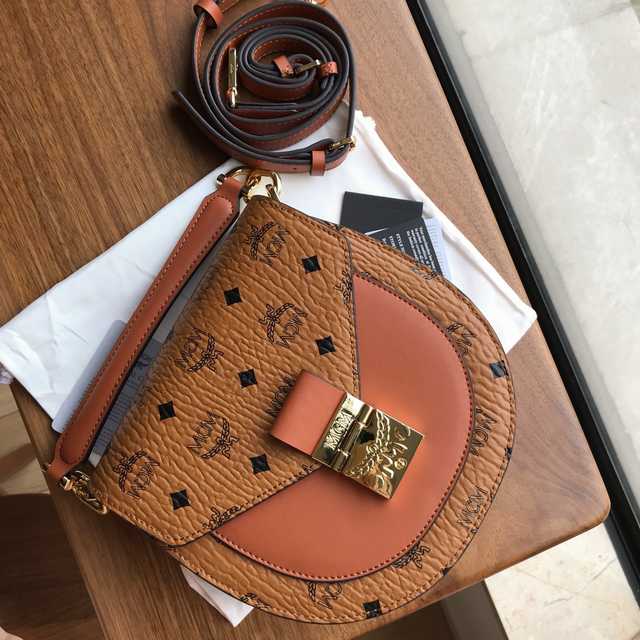 MCM Saddle 21