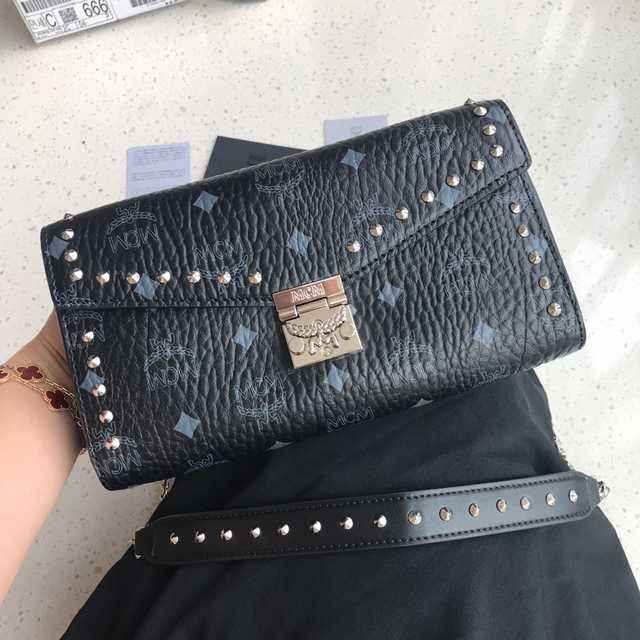 MCM Millie Stud 24