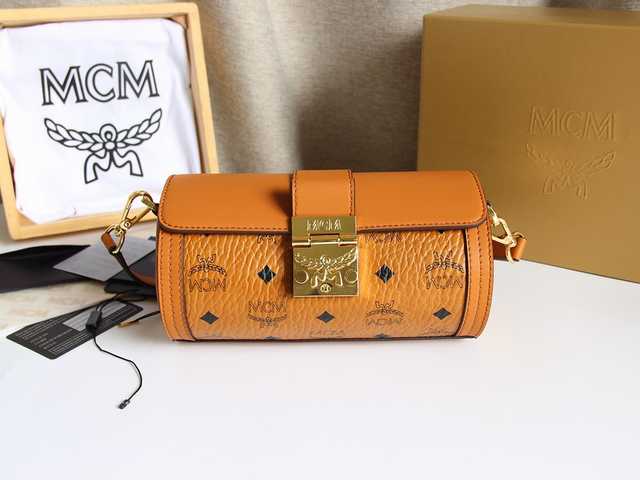 MCM Barrel Bag 21