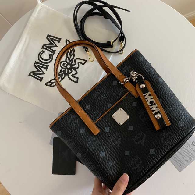 20108 MCM Basket Bag 23