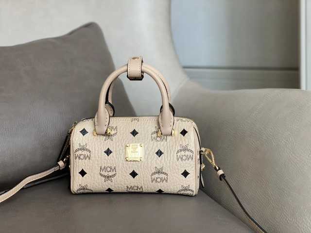 MCM Boston Mini 18