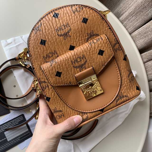 55580 MCM Backpack Mini 21